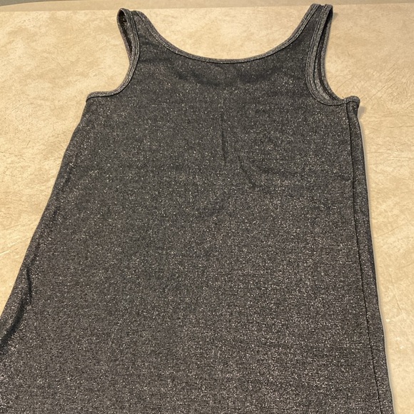 Size medium women’s shimmery tank top - Picture 3 of 5